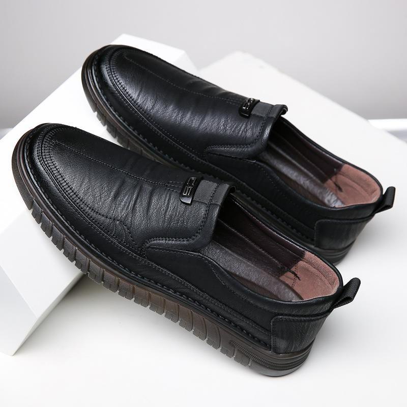 Men’s Trendy Daily Wear Casual Shoes – Stylish Black Lace-Up Sneakers